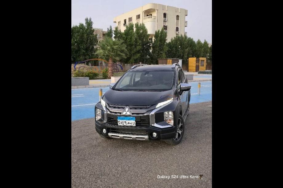 Xpander Cross Mitsubishi فيراني
