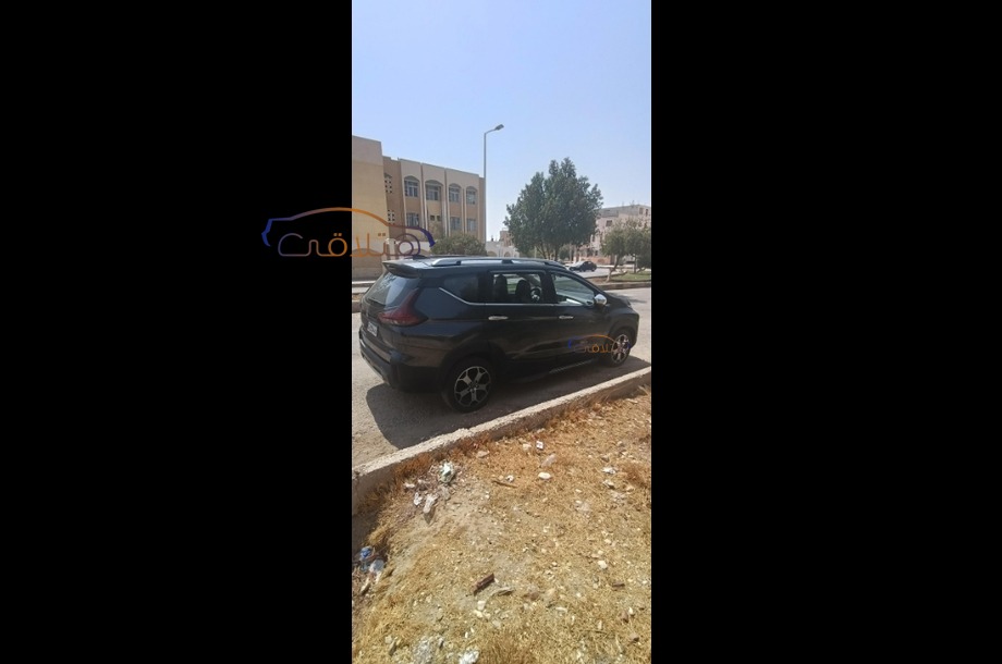 Xpander Cross Mitsubishi فيراني