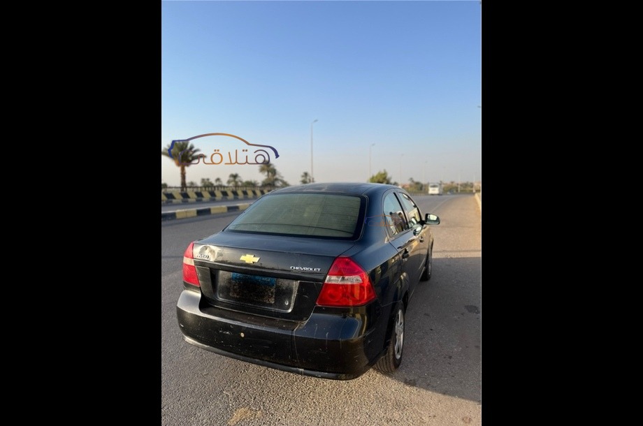 Aveo Chevrolet أسود