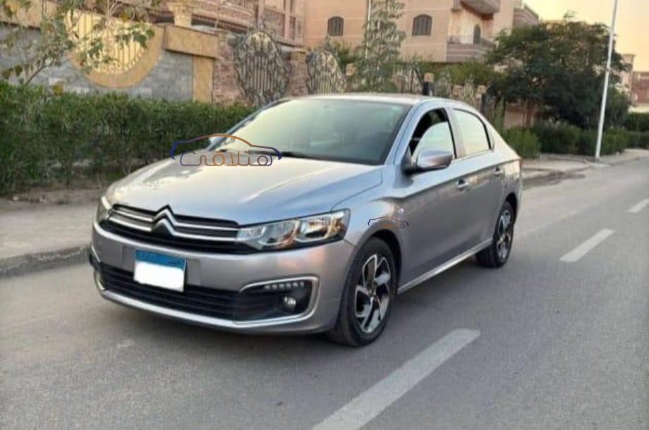 C Elysee Citroën فضي