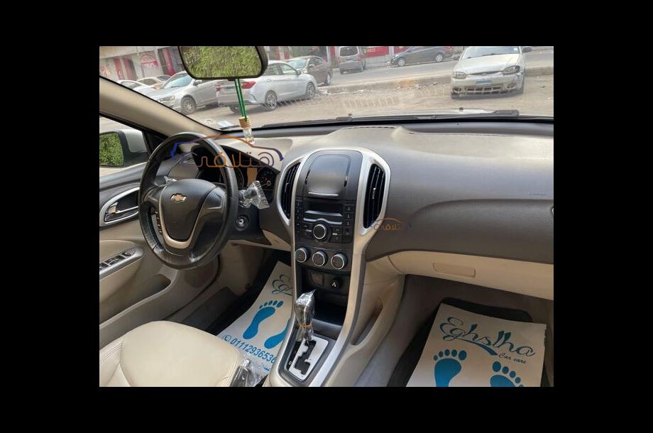 Optra Chevrolet فضي