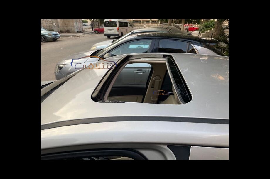 Optra Chevrolet فضي