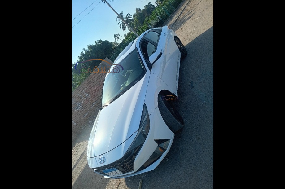 Elantra CN7 Hyundai أبيض