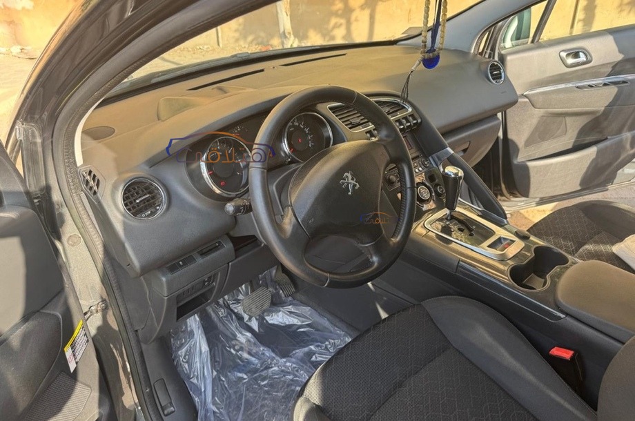 3008 Peugeot Dark grey