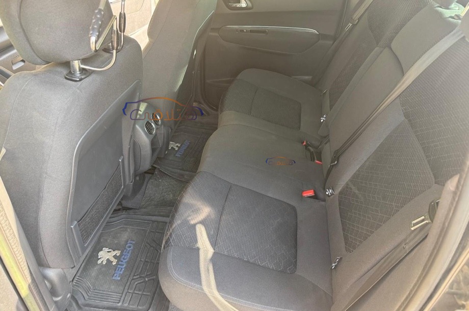 3008 Peugeot Dark grey