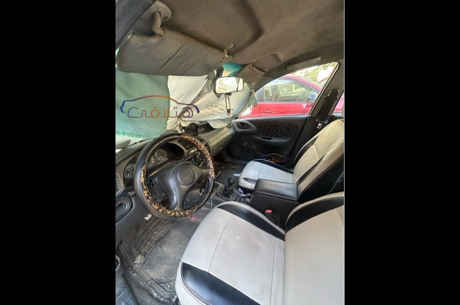 Lanos 2 Daewoo أبيض