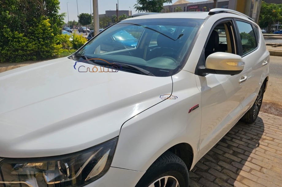 Emgrand X7 Geely White
