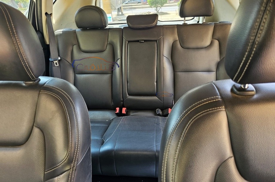 Emgrand X7 Geely White