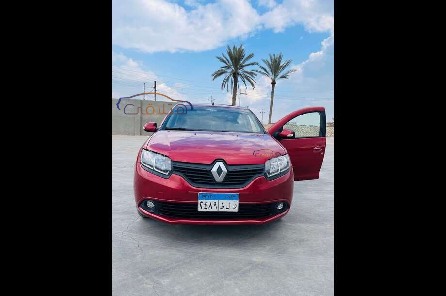 Logan Renault احمر