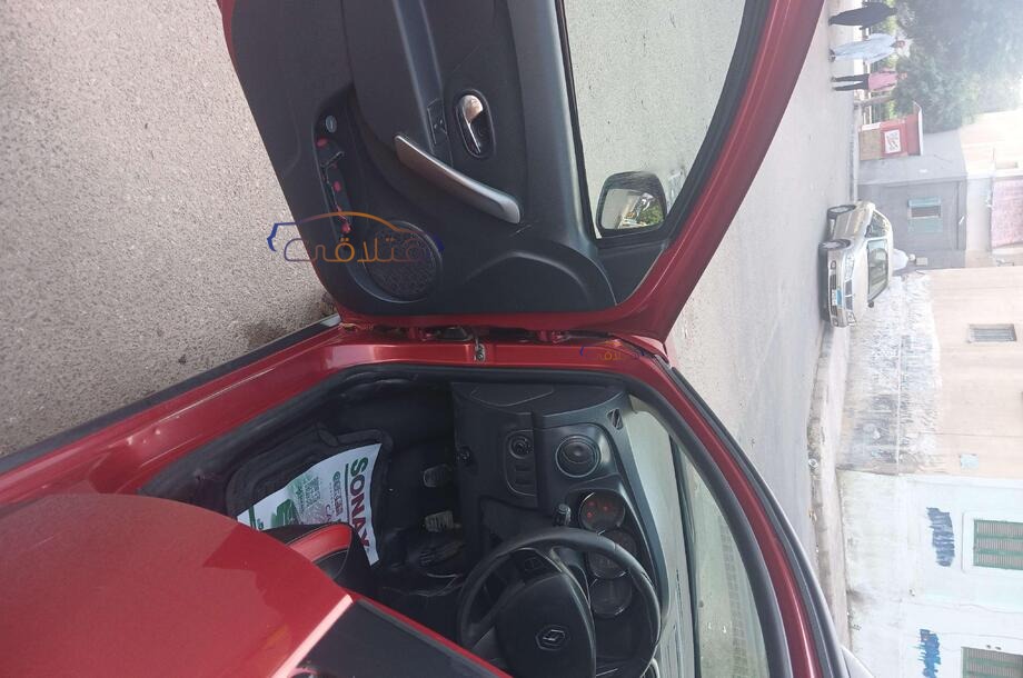 Sandero Step Way Renault Dark red