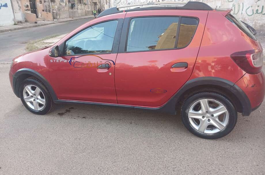 Sandero Step Way Renault Dark red