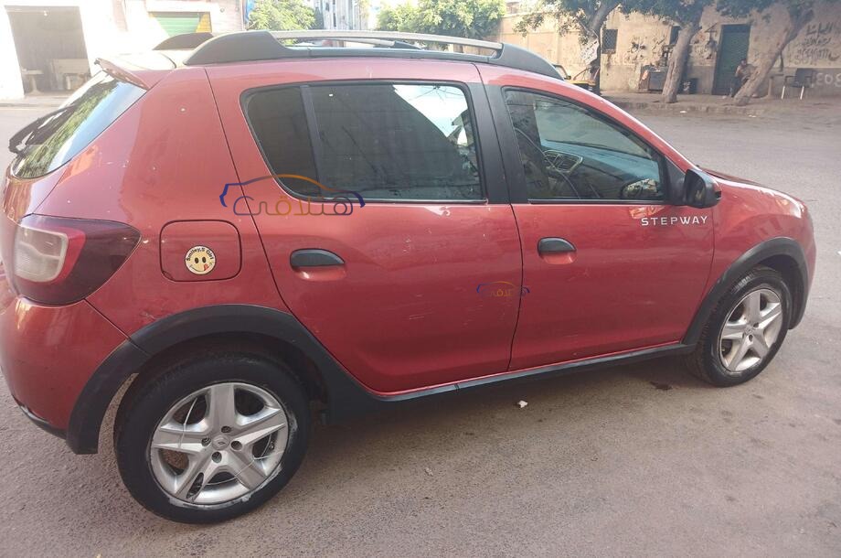 Sandero Step Way Renault Dark red
