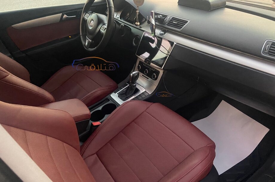 Passat Volkswagen فيراني