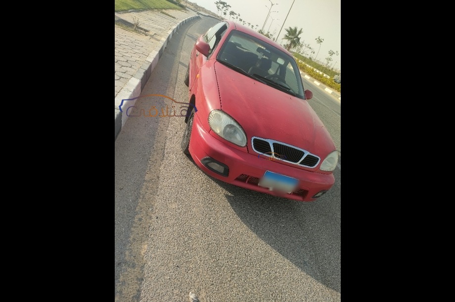 Lanos 2 Daewoo احمر