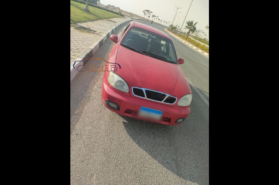 Lanos 2 Daewoo احمر