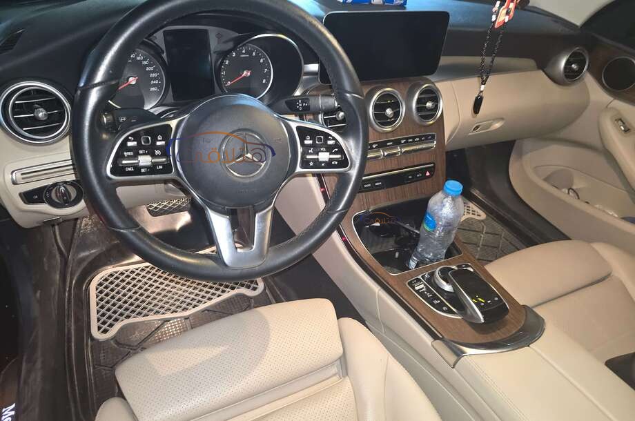 C 180 Mercedes بترولي