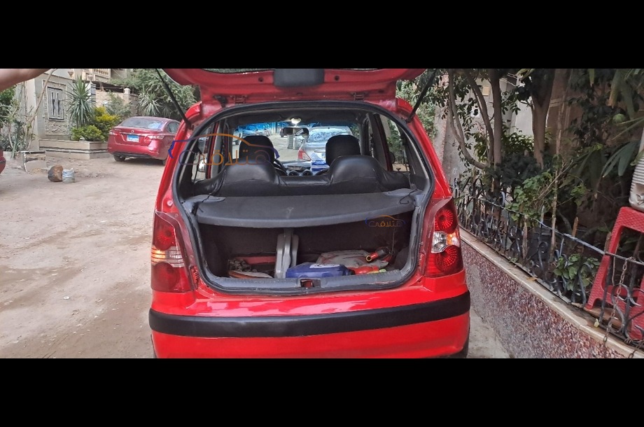 Atos Hyundai احمر