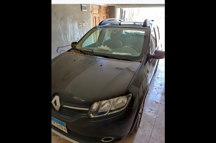 Sandero Step Way Renault أسود