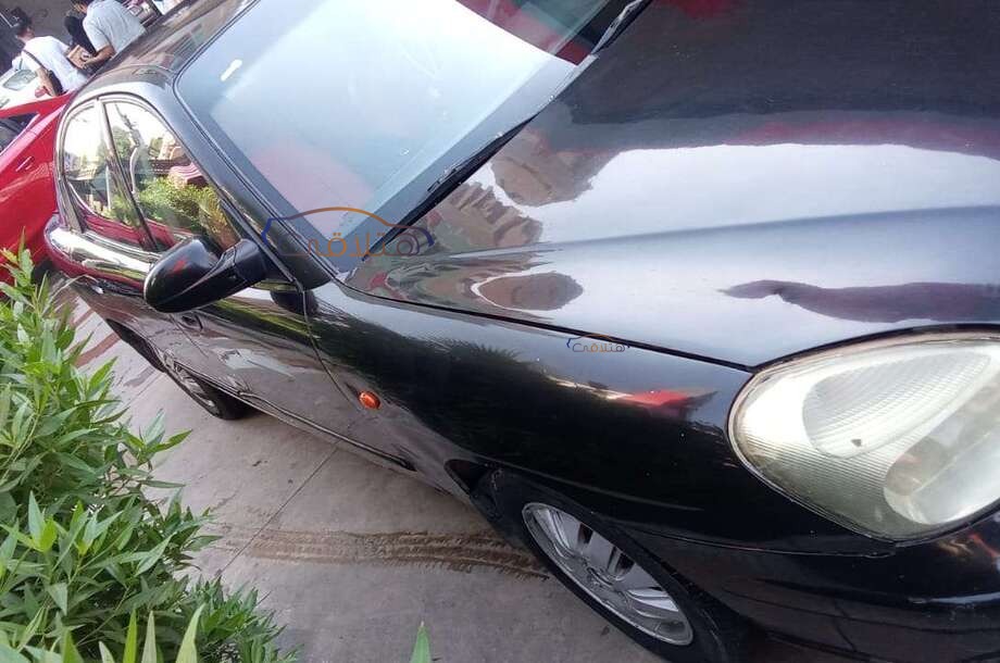 Nubira 2 Daewoo أسود