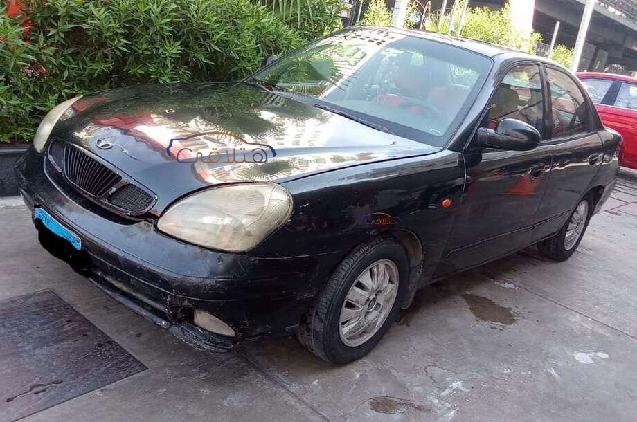 Nubira 2 Daewoo أسود