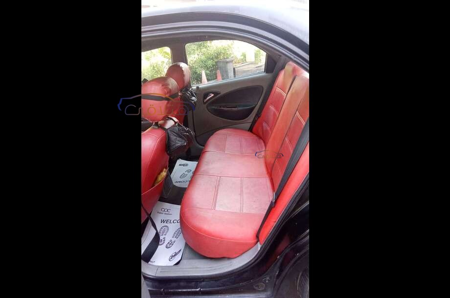 Nubira 2 Daewoo أسود