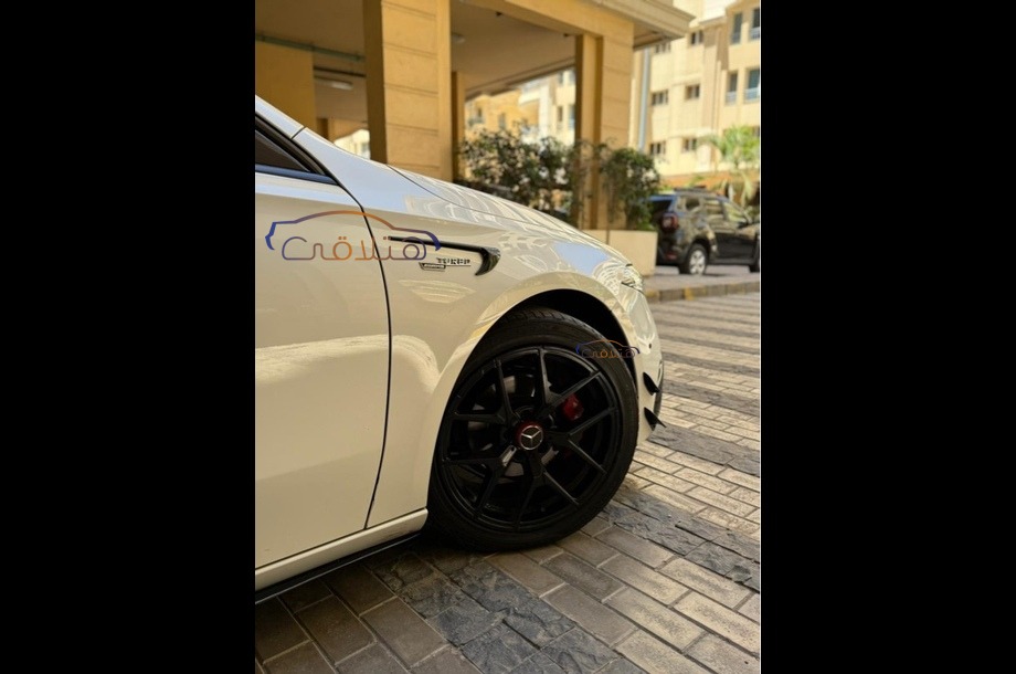 A 180 Mercedes أبيض