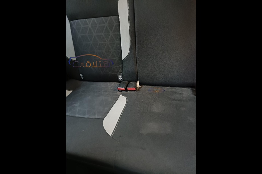 Sandero Step Way Renault أسود