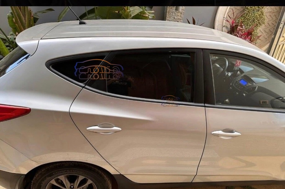 IX 35 Hyundai فضي