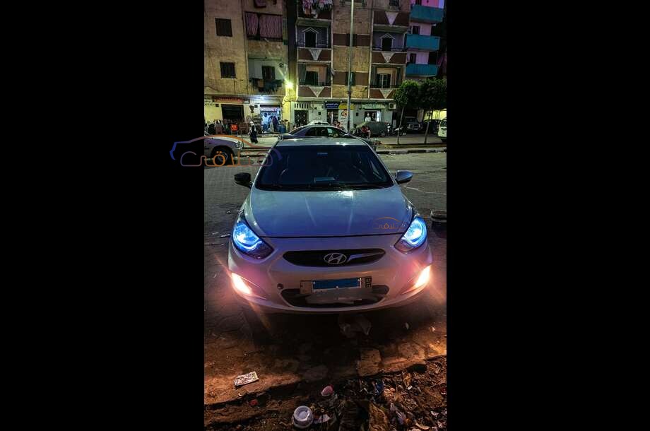 Accent RB Hyundai Silver