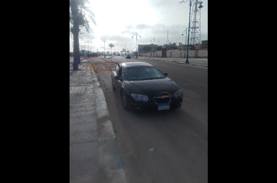 M300 Chrysler أسود