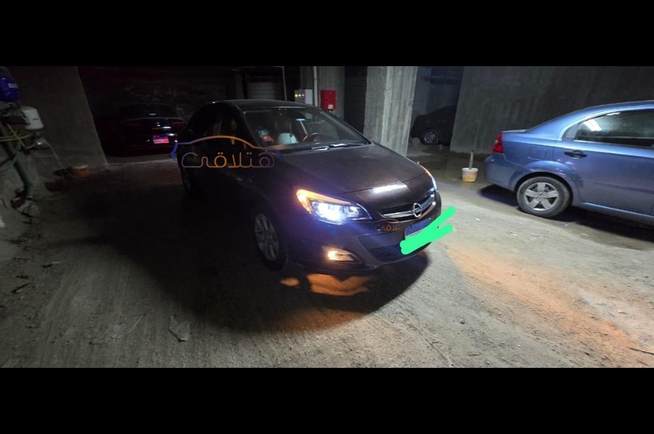 Astra Opel موكا