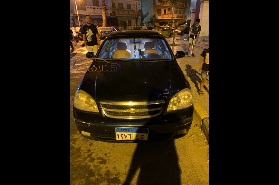 Optra Chevrolet الأزرق الداكن