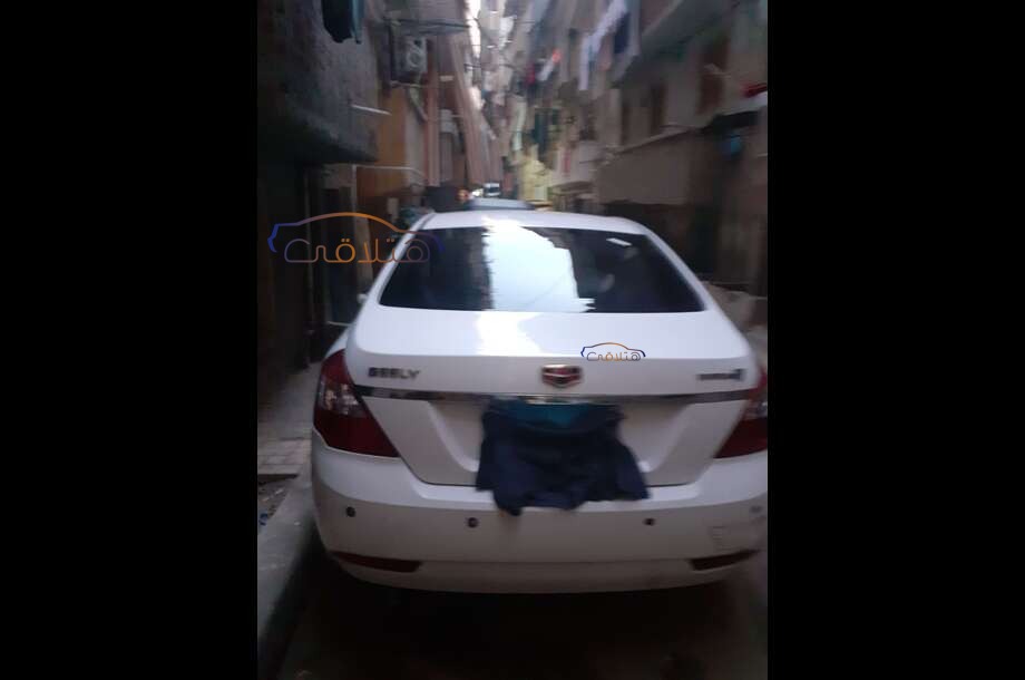 Emgrand 7 Geely أبيض