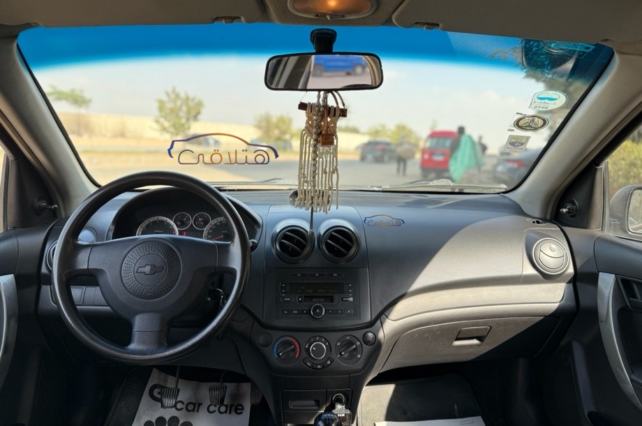 Aveo Chevrolet أسود