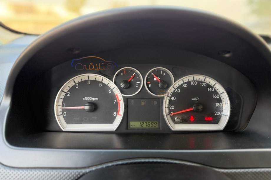 Aveo Chevrolet أسود