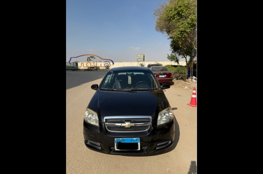 Aveo Chevrolet أسود