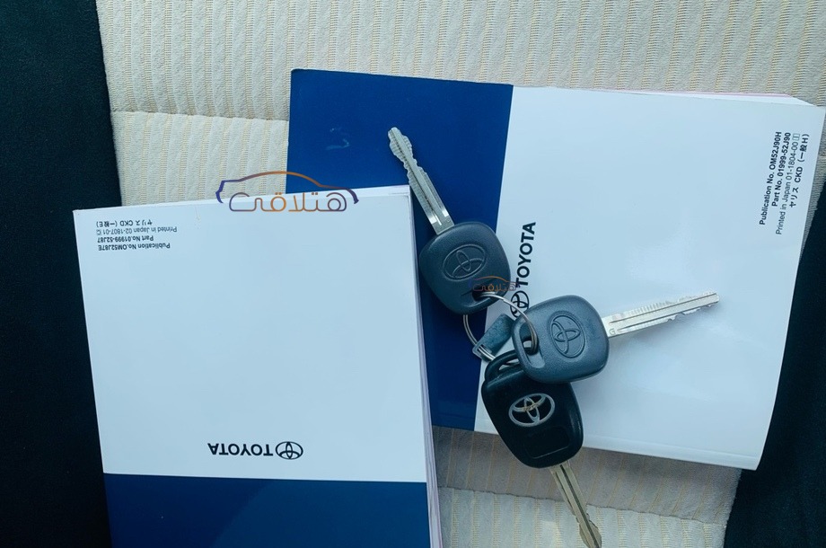 Yaris Toyota أبيض