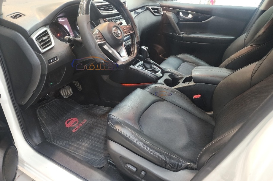 Qashqai Nissan White