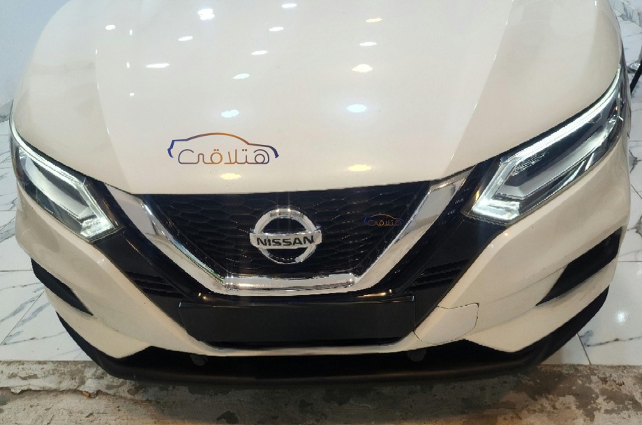 Qashqai Nissan White