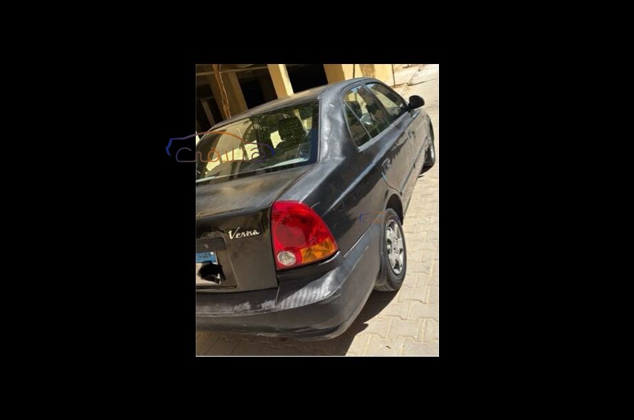 Verna Hyundai Black