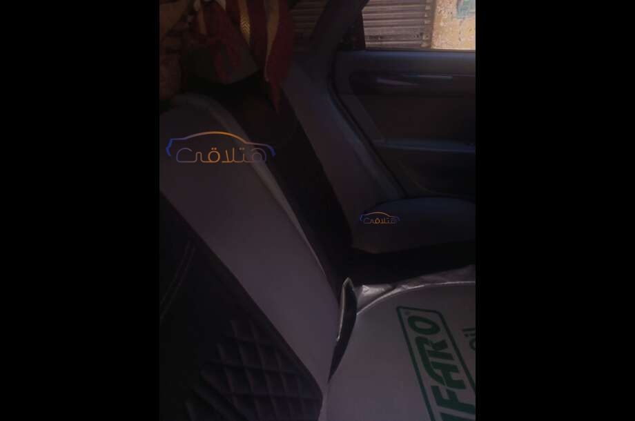 Optra Chevrolet أسود