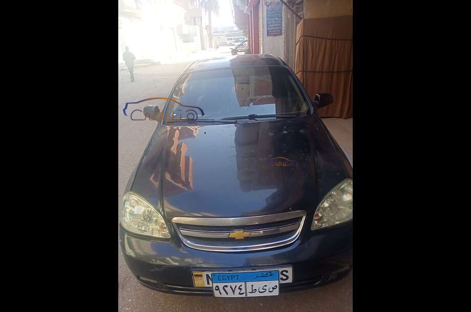 Optra Chevrolet أسود