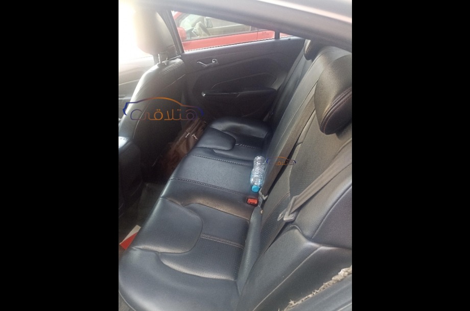 Arrizo 5 Chery فضي