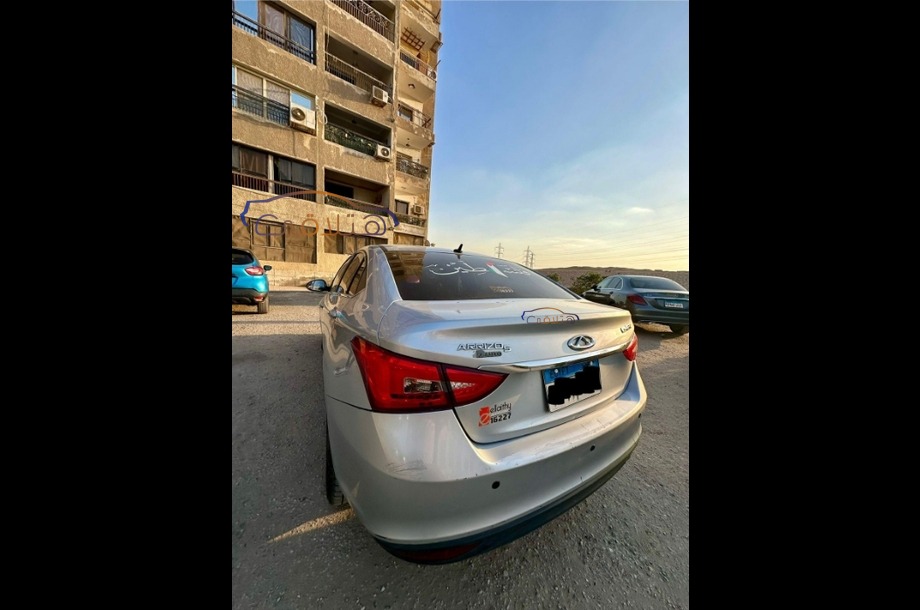 Arrizo 5 Chery فضي