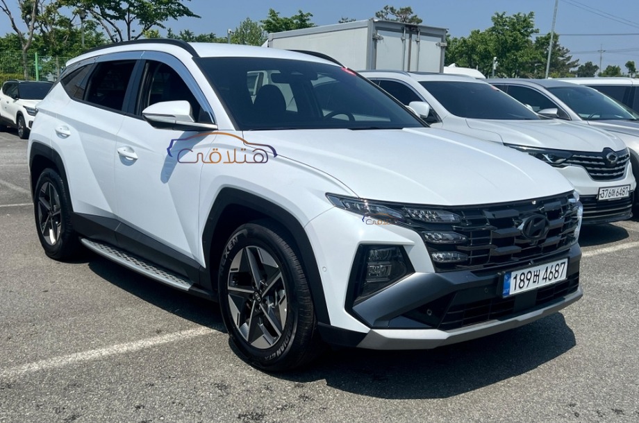 Tucson Turbo Hyundai أبيض
