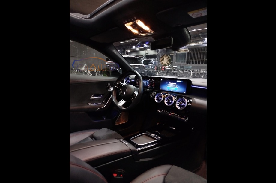 CLA 200 Mercedes White