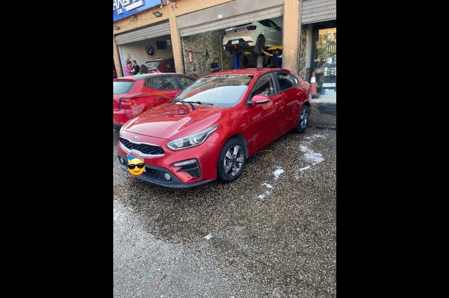 Grand Cerato Kia احمر