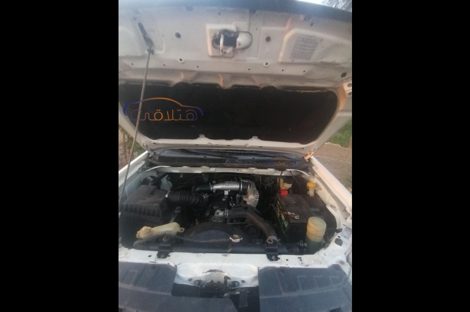 Pickup Chevrolet White