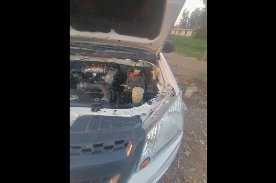 Pickup Chevrolet White