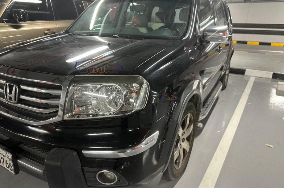 Pilot Honda Black